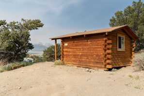 C0120exterior203