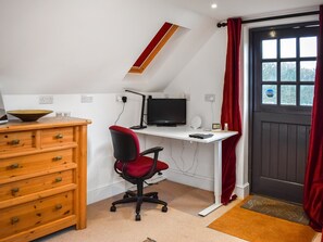 Living area | Old Chimneys Studio - Lewes Retreats, Plumpton Green, near Lewes