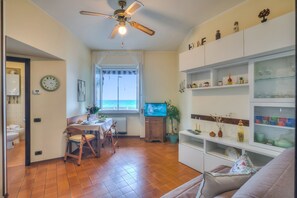 Living and dining room