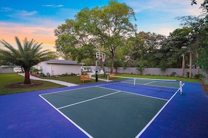 Fun in the Sun - Gulf Pines Vacation Rental Beach House with Private Pool, Golf Cart, and Pickleball / Basketball Court in Miramar Beach, Florida - Five Star Properties Destin/30A