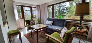 Kehlstein Wohnung, 2 Schlafzimmer, 4 Erwachsene und 2 Kinder, Terrasse-Wohnzimmer