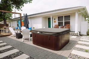 Hot tub in shared courtyard