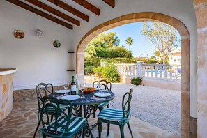 Villa Kerry image