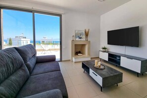 Villa Prengos Bay View image