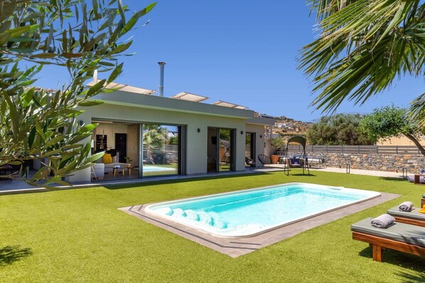 Villa Manefic image