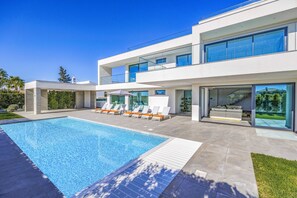 Villa Opala image