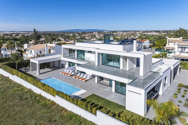 Villa Opala image