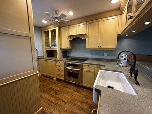 2-306 Kitchen