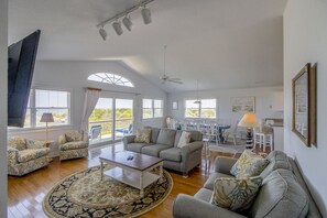 Top Level Living Area