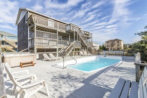 Private Pool