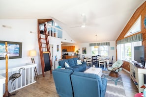 Top Level Living Area