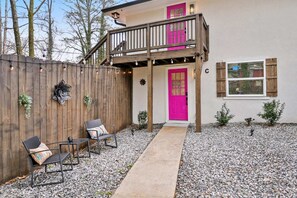 "My stay was amazing. Danielle place is nice and well equipped. Very easy to find. Her communication is on point and the area is 20-30mins shy from Altanta festivities. Loved the shower! Great water pressure, adjustable thermostat. Cute outdoor seating. Just in case anyone forgets anything from their trip cvs and walmart is a close distance. Also shopping plazas not too far away. Would definit...
