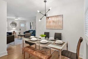 "Everything was as in description. House was clean and comfy. Would stay again!" - Jen - Clio, MI *****