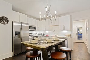 Kitchen with Dining for 6 Set Up