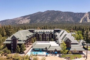 HVC Lake Tahoe Resort South_3.jpg