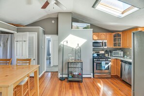 Kitchen | Dining Area | Cooking Basics | Coffee Maker