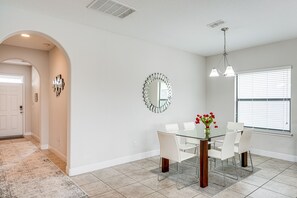 Dining Area | 1st Floor | Dishware/Flatware | Trash Bags/Paper Towels