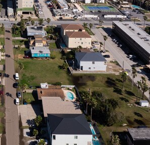 Aerial view of the property to your nearest beach access!