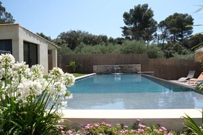 Holiday rental SAINT-CHAMAS villa for rent heated pool