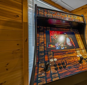 Multicade game