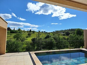 vue de la terrasse au mois de Juin 
