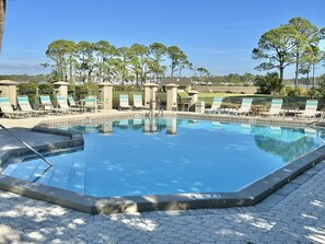 Harbour Point Community Pool