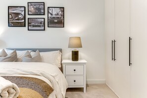 The Escape - Luxury 2 Bed Apt (3)