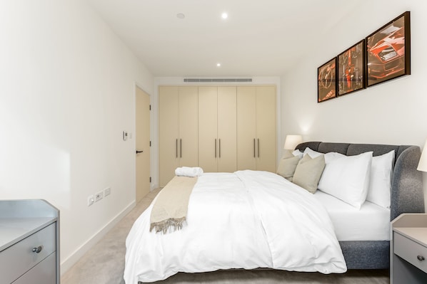 The Odogwu - Luxury 1 Bed Apt (1)