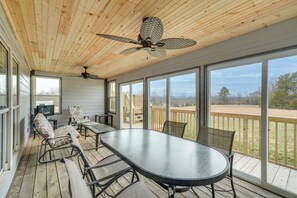 Sunroom | 2-Story Home | Bedrooms/Full Bathrooms on 1st Floor