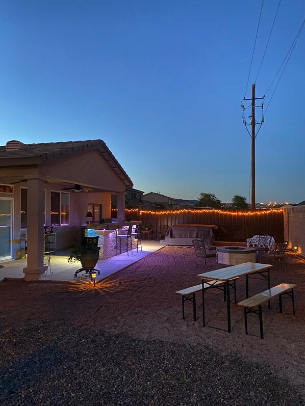 Outdoor dining