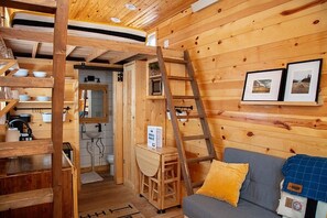 Meadow20Loop20Interior201