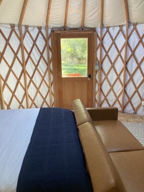 Yurt20interior203