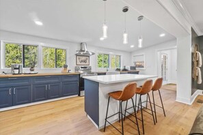 Kitchen 2 of 2