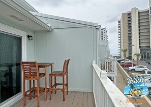 Perdido Dunes 30. 2 Bedroom 2 Bathroom. Sleeps 6. Orange Beach, AL Managed by Island Rentals