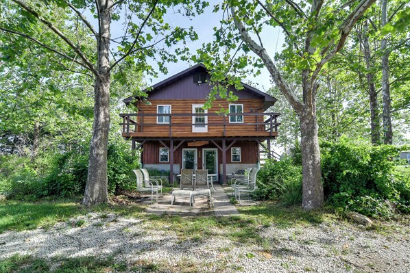 Afton Vacation Rental | 4BR | 5BA | Stairs Required | 3,000 Sq Ft
