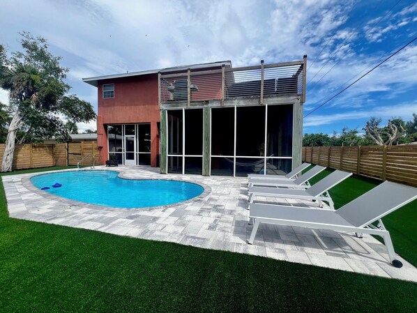 Pool