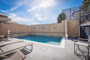 Piscine, Composite, Mobilier De Jardin, Recours, Béton, Balancelle, Chaise, Hôtel, Tuile, Cour