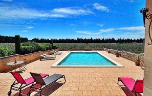 pool