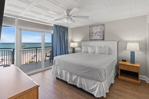 King Bed in Main Bedroom