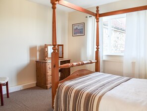 Double bedroom | Bamburgh House - Adderstone Farm, Belford