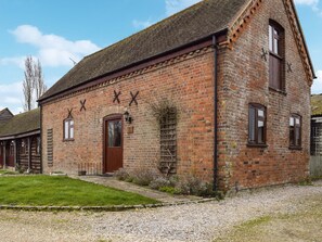 Exterior | Meadowbrook Farm - The Old Stable - Meadowbrook Farm Cottages, Moreton, near Thame