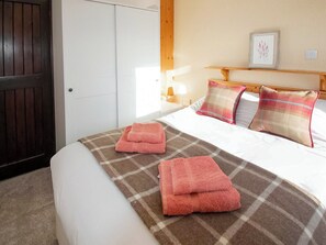 Double bedroom | Bracken Cottage - Long Byres, Talkin Head, near Carlisle