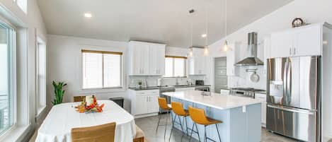 Garden City Vacation Rental | 5BR | 3BA | 3,228 Sq Ft | 1 Step to Enter