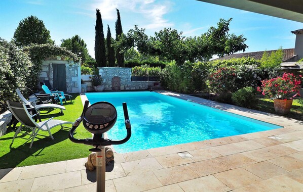pool