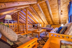 Loft Area (1)
