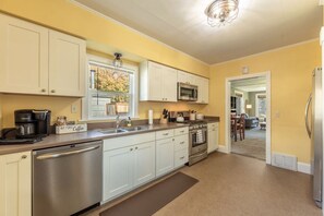 A fully stocked kitchen equipped with all the essentials, designed to make you feel right at home during your travels. From cookware to utensils, you’ll find everything you need to prepare your favorite meals with ease and comfort. Whether you're cooking 