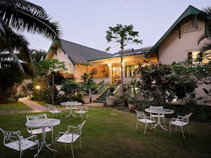 Unwind in our lush tropical garden—perfect for morning coffee, sunset chats, or stargazing under swaying palms. Island serenity at your doorstep.