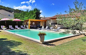 pool