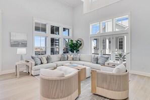 Living Area, 2nd Floor