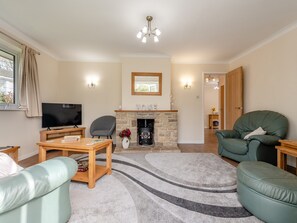 Living room | Little Hill Farm Villa, Ringwood